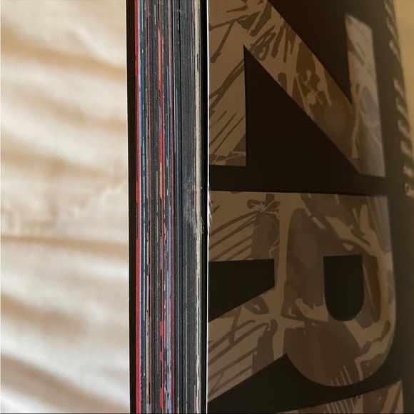 🛑SOLD🛑 BRZRKR Kickstarter Exclusive Volumes 1 2 3 Keanu Reeves - Picture 10 of 11